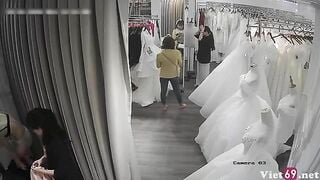 Hack cam tiệm váy cưới